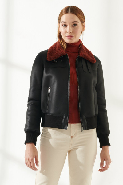 Cora, Maßanfertigung Lammfelljacke Damen