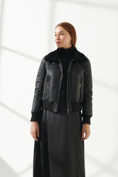Angie, Maßanfertigung Lammfelljacke Damen